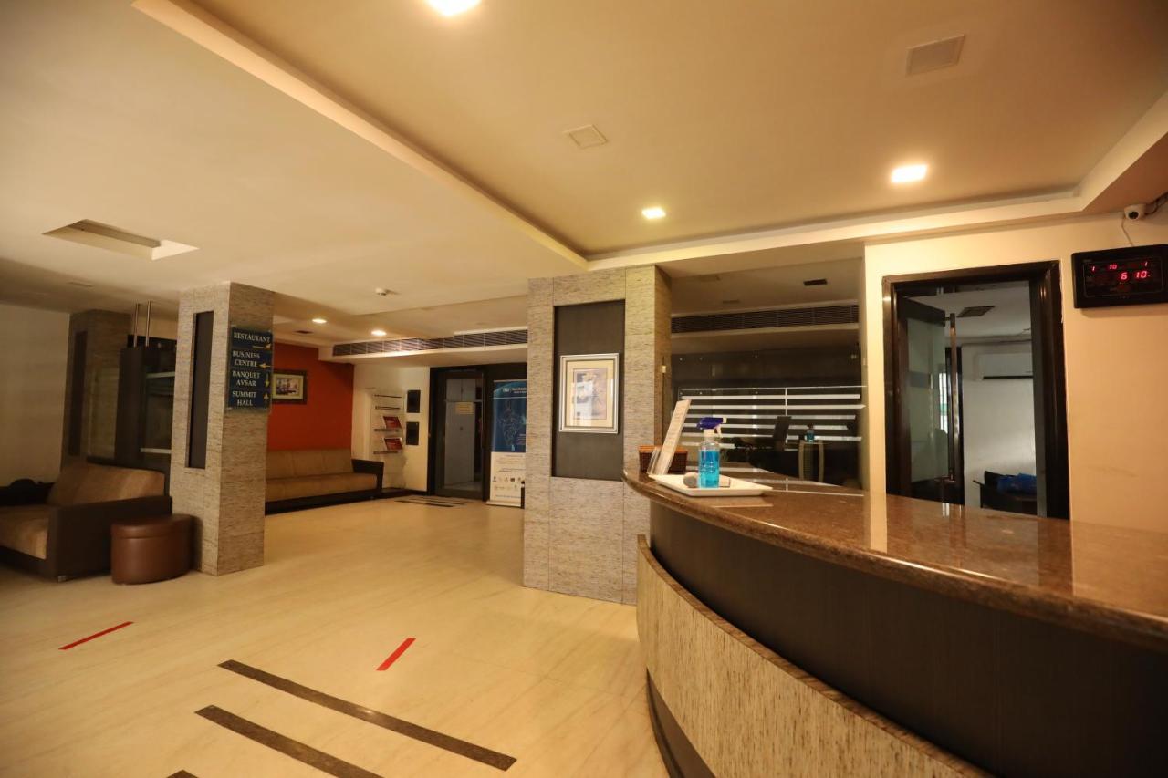 Best Western Yuvraj Surat Exterior photo