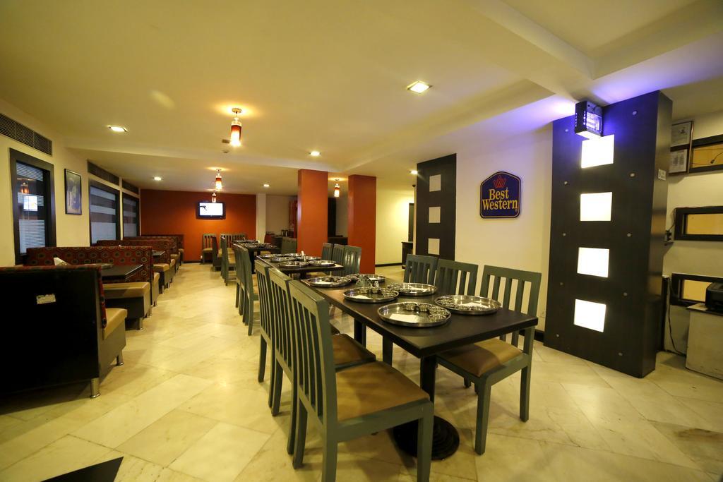 Best Western Yuvraj Surat Exterior photo
