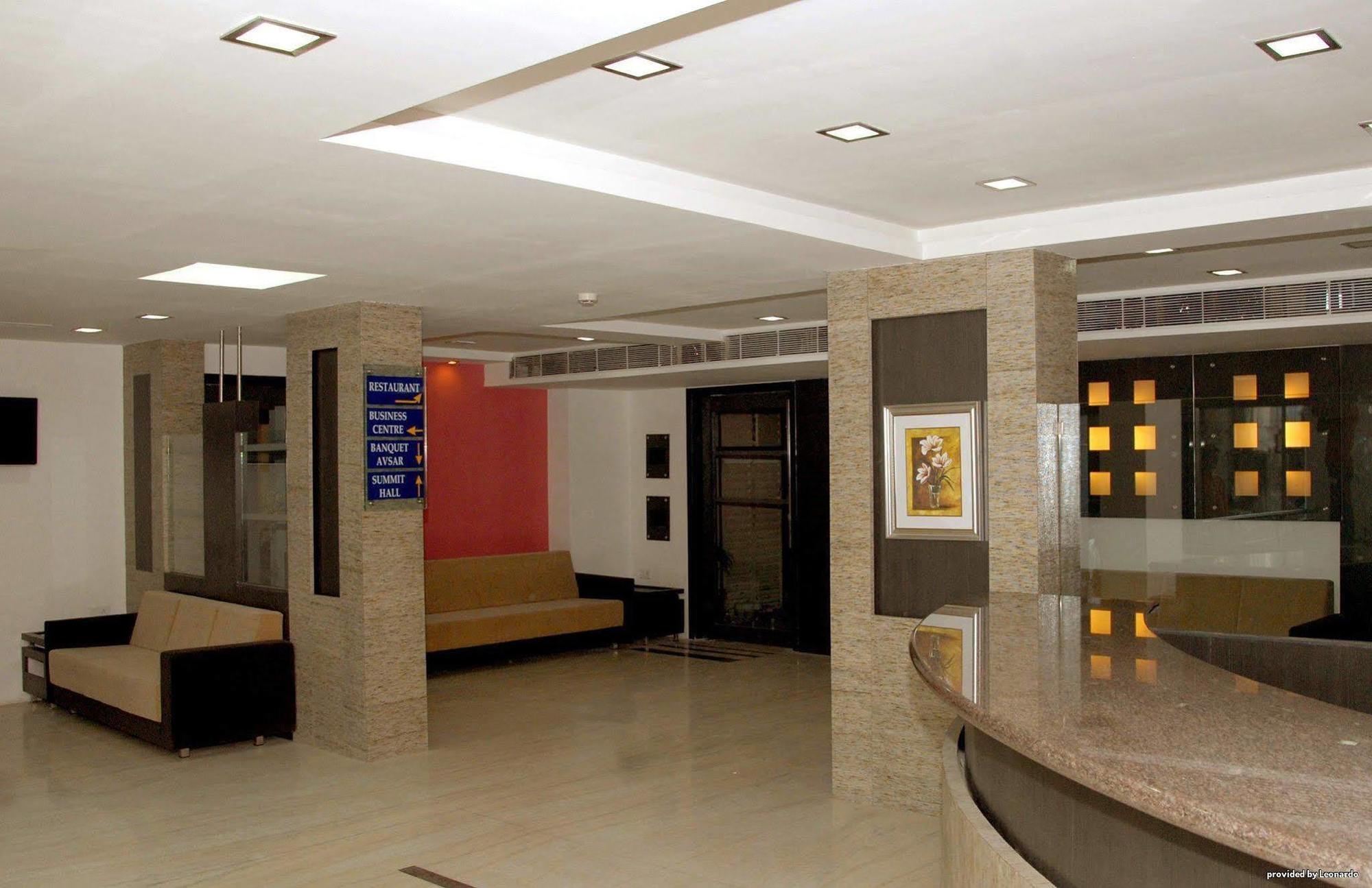 Best Western Yuvraj Surat Exterior photo