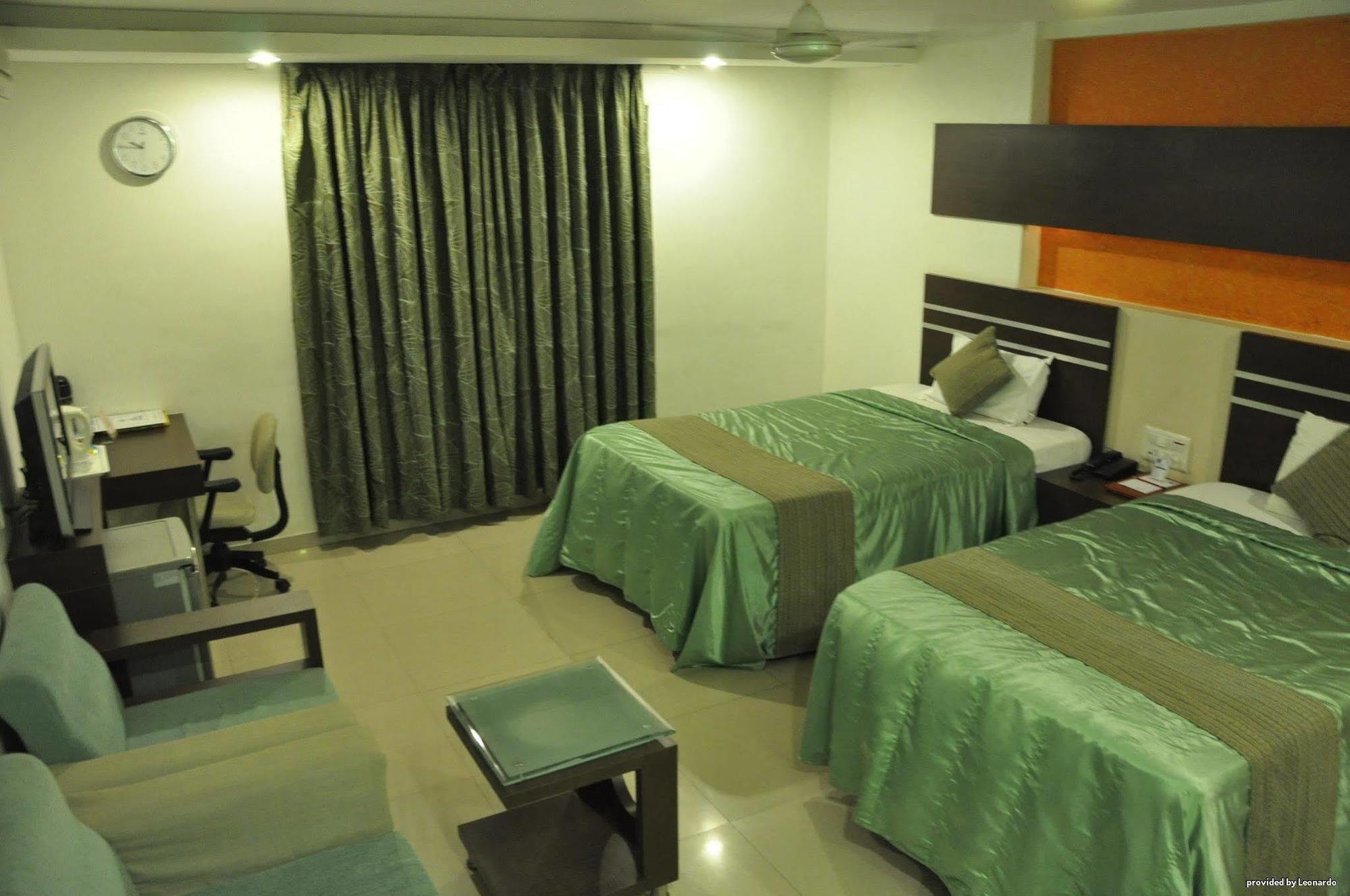 Best Western Yuvraj Surat Exterior photo
